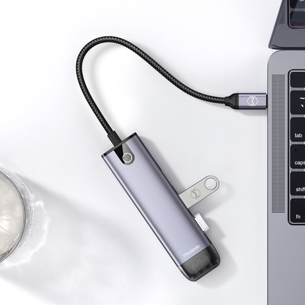 Mcdodo HU-7750 5 in 1 HUB HDMI; USB-A 3.0*3; USB-C(PD 100W)