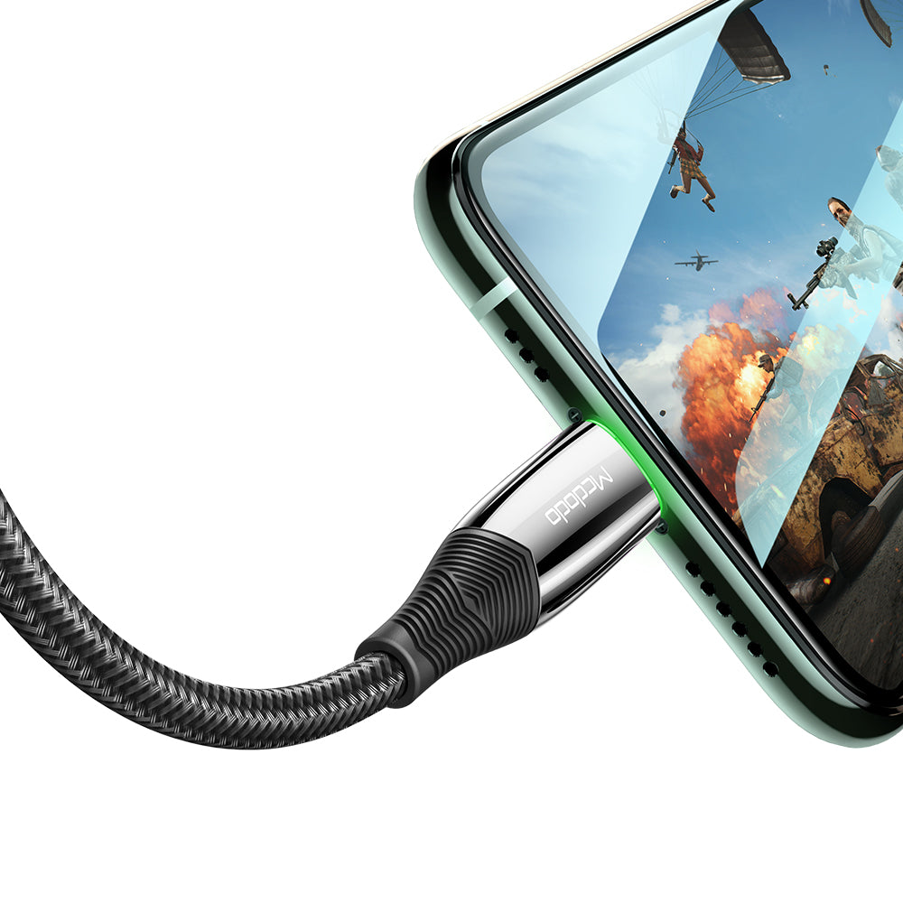 Mcdodo CA-806 Auto Disconnect Lightning Charging Cable Shark Series 1.8m